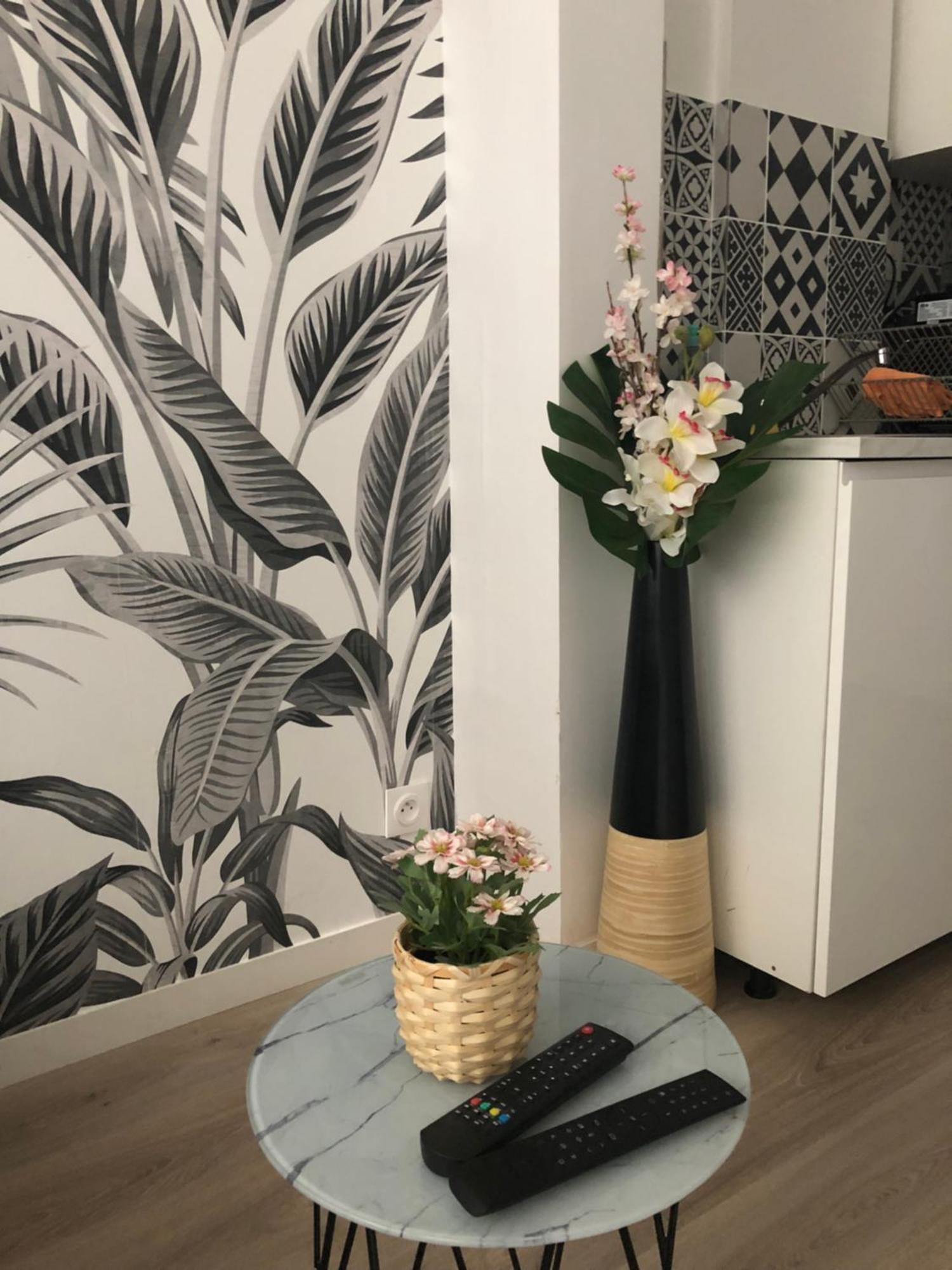Apartamento Metro Gambetta París Exterior foto